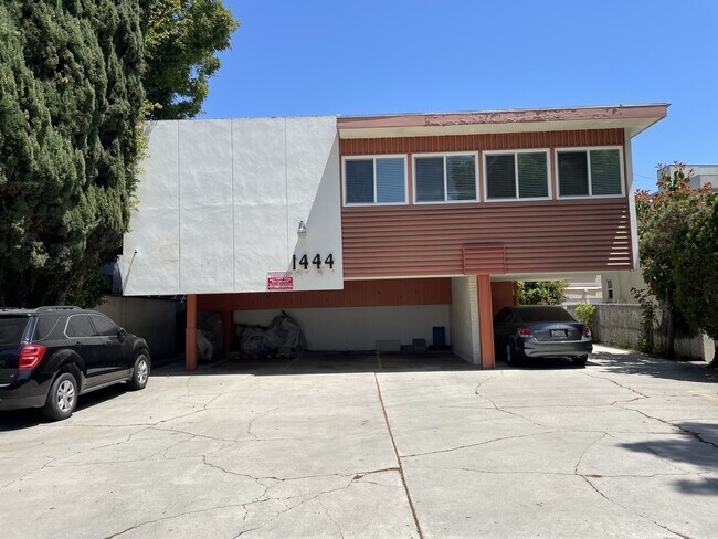 Street View - 1444 S Wooster St