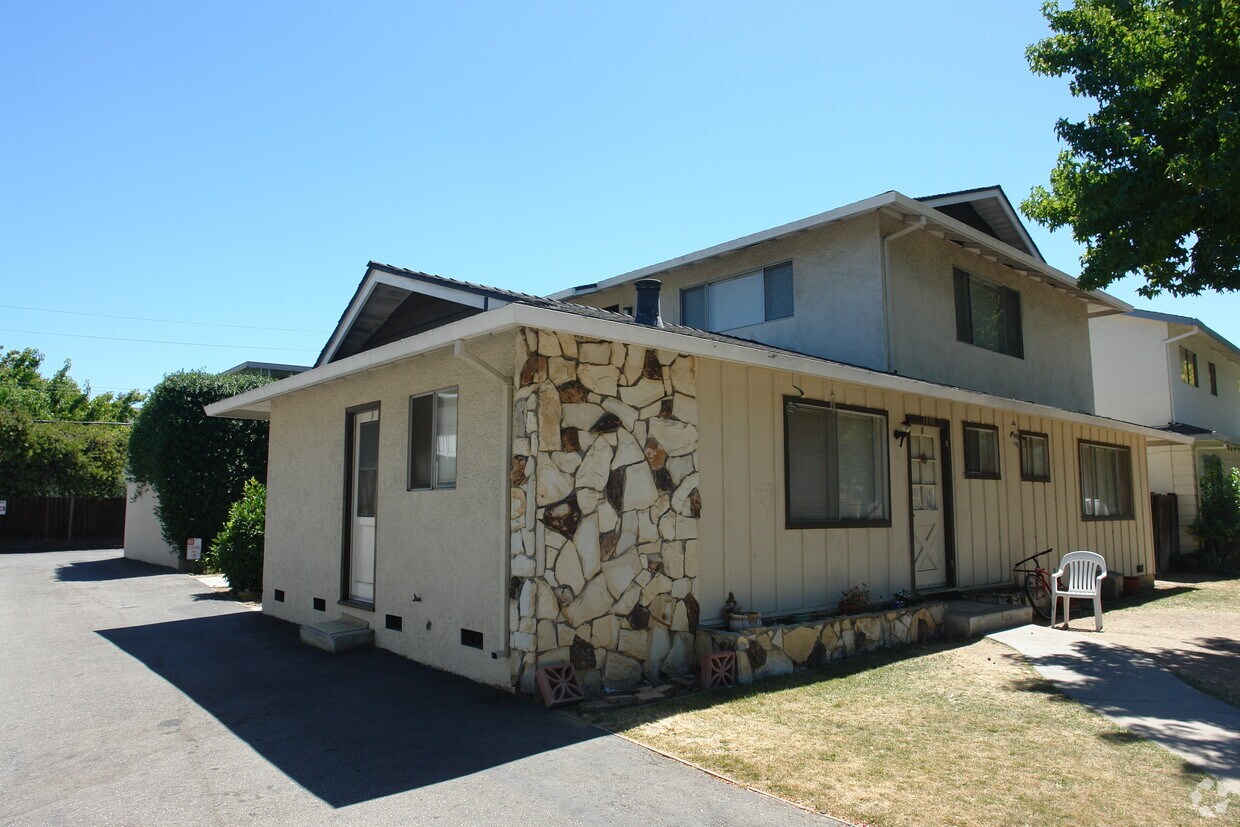 Primary Photo - 1170 Leigh Ave