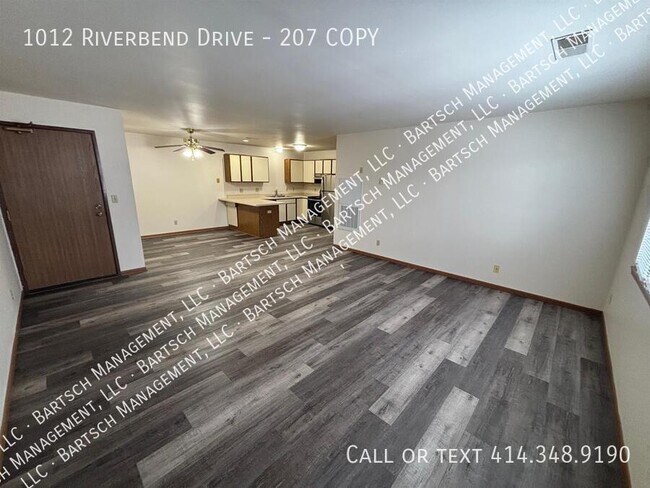 Foto del edificio - 1012 Riverbend Dr