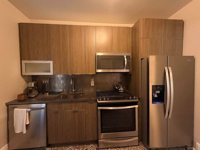 Foto del edificio - 138 W 30th St