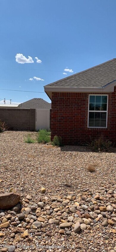 Building Photo - 3 br, 2 bath House - 2207 Boxwood