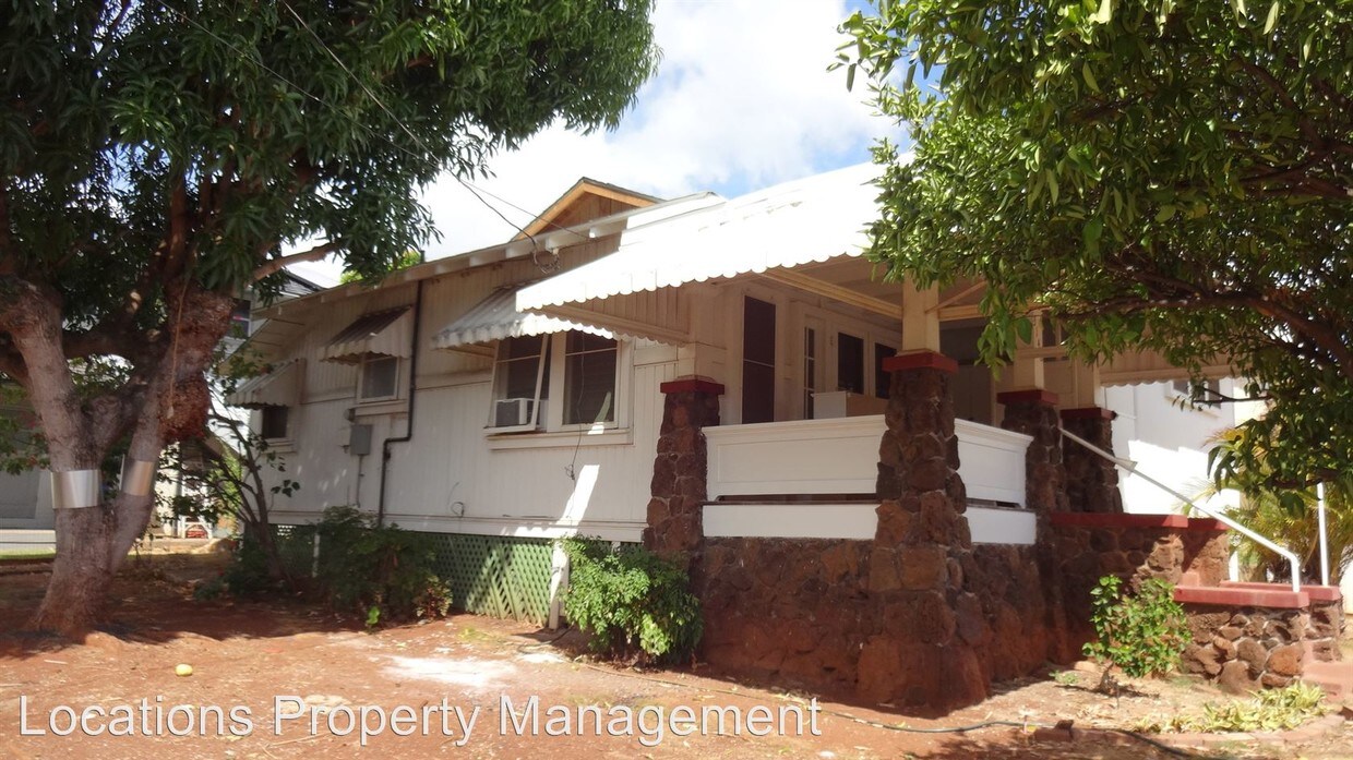 3146 Kaimuki Ave, Honolulu, HI 96816 House Rental in Honolulu, HI