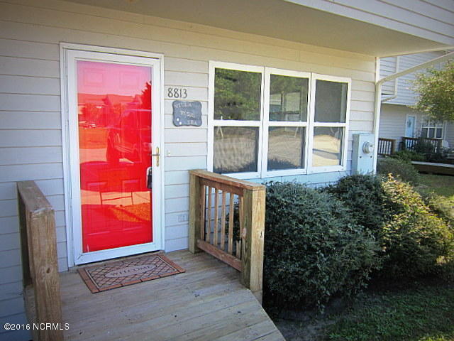 Building Photo - 8813 Krystal Ct