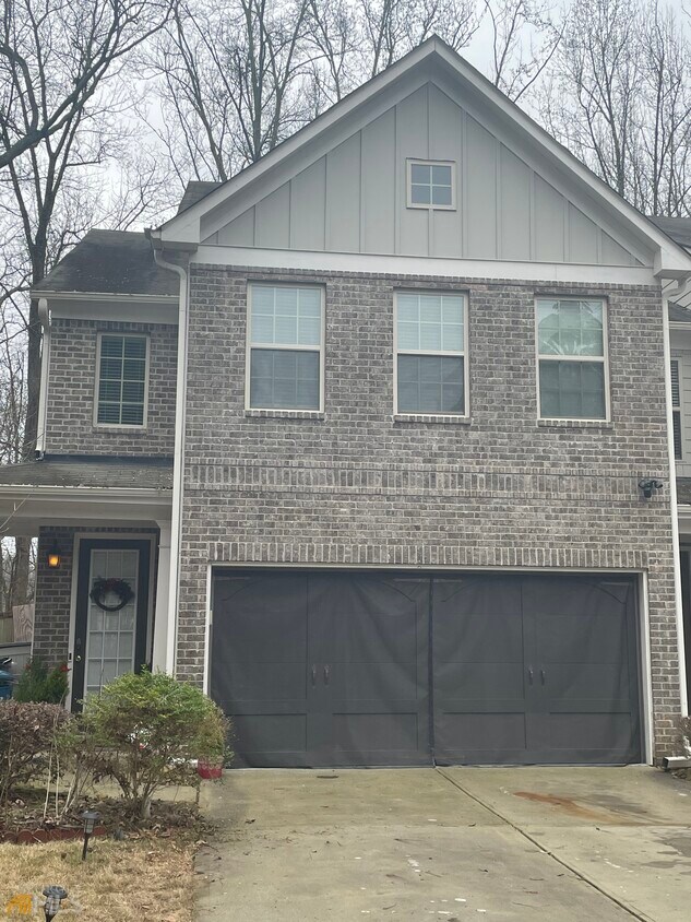 4053 Princeton Lakes Way, Atlanta, GA 30331 Townhome Rentals in
