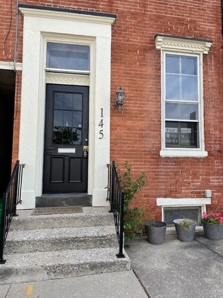 Building Photo - 145 S Beaver St