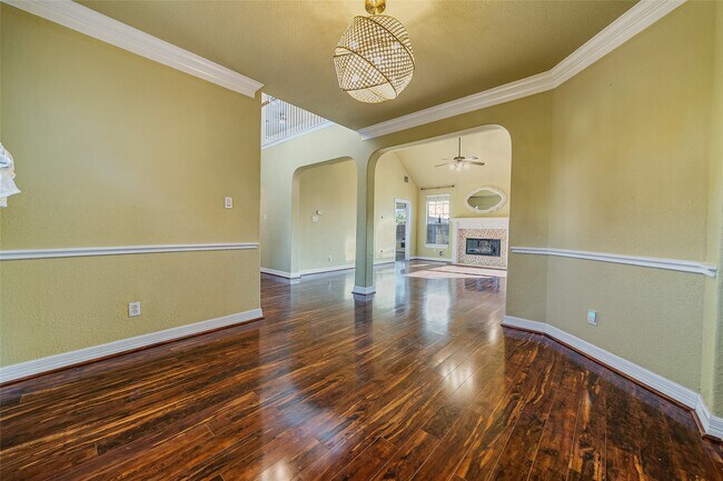 Foto del edificio - 3403 Hickory Creek Dr