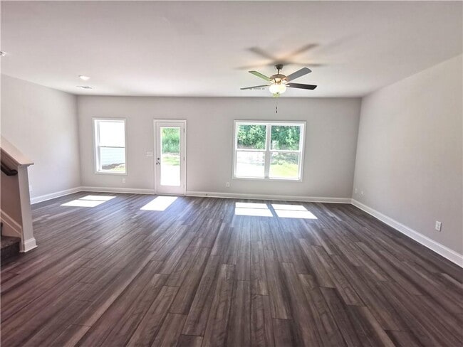 Building Photo - 209 Station Overlook Dr