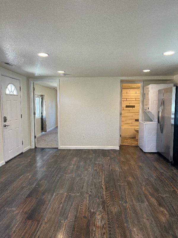 Building Photo - 746 E Costilla St