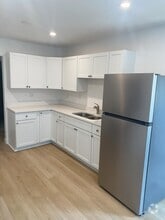 Building Photo - 2800 White Bear Ave