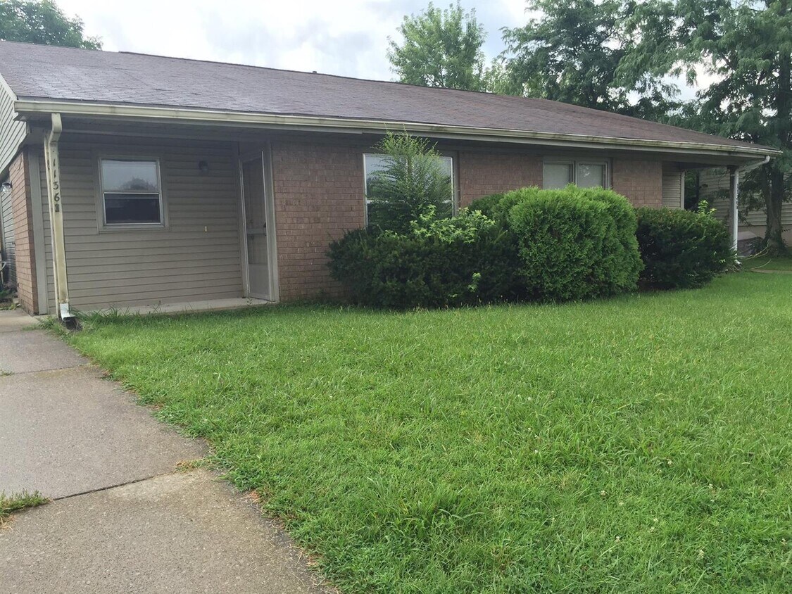 1136 Mt Rushmore Way Unit A, Lexington, KY 40515 Room for Rent in