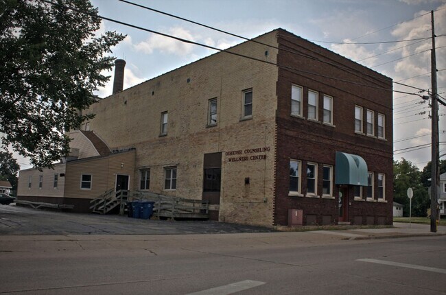 Foto del edificio - 503-503 Merritt Ave