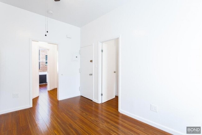 Building Photo - 1 bedroom in Brooklyn NY 11222