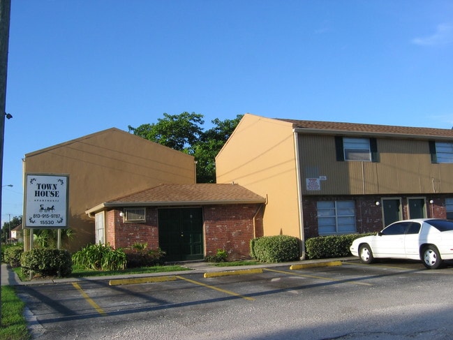 Primary Photo - 15530 N Nebraska Ave