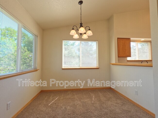 Foto del edificio - 950 52nd Ave Ct