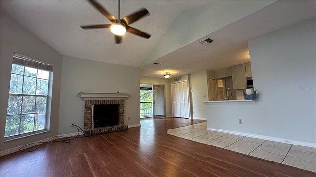 Foto del edificio - 948 Bird Bay Ct