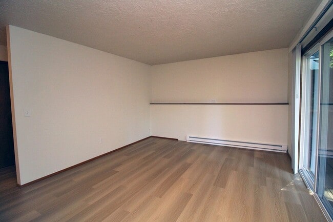 Foto del edificio - 3736 SW 10th Ave