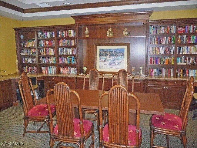 Foto del edificio - 16645 Lake Cir Dr