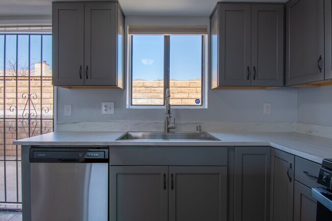 Building Photo - AVAILABLE NOW ! 2 Bedroom 2 Bathroom 2-Story Apartment in Desert Hot Springs! MOVE IN SPECIAL HAL...