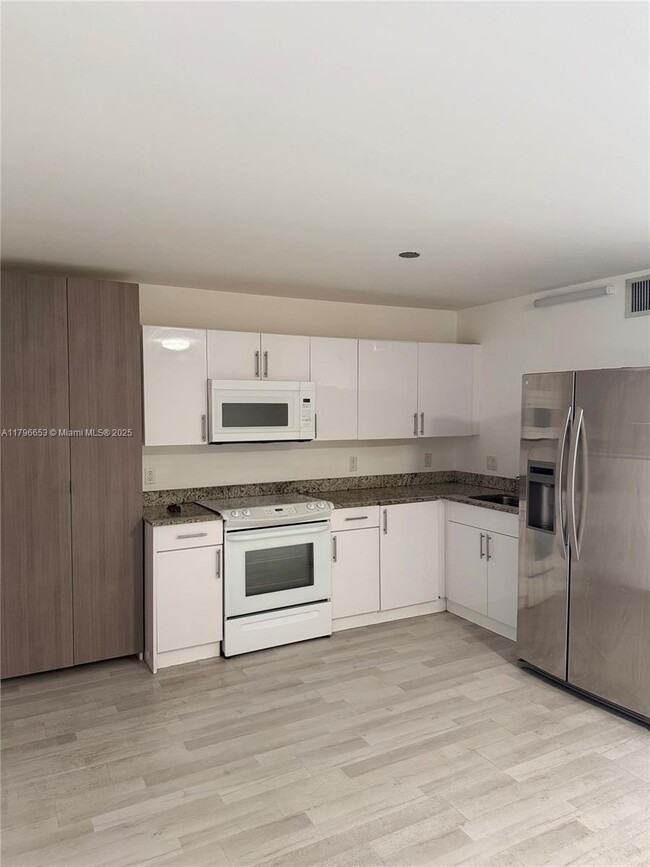 Foto del edificio - 1029 NW 3rd St
