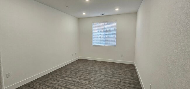 Building Photo - 3311 Jubilee Dr