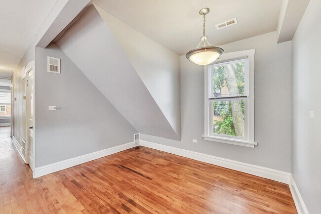 Foto del edificio - 4057 N Whipple St