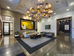 Building Photo - 988 Halekauwila St