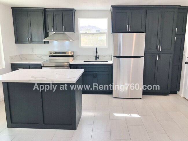 Foto del edificio - Modern & Updated 1 Bed Home!!!