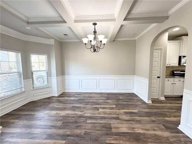 Foto del edificio - 6135 Stillwood Ln