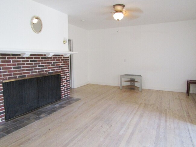 Foto del edificio - 315 Ridge Manor Dr