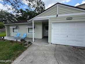 Building Photo - 11471 Stinger Way
