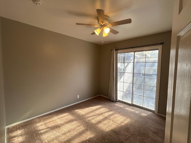 Building Photo - 196 Surf St