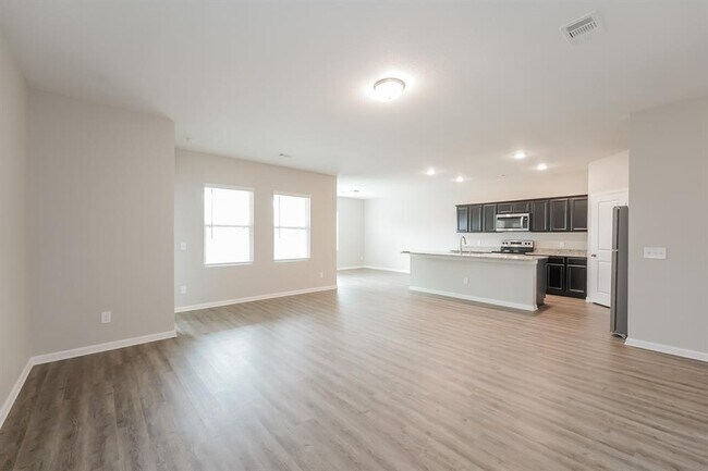 Foto del edificio - 1033 Water Oak Ln