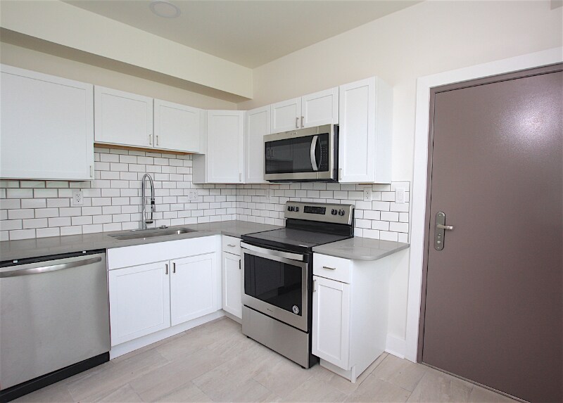 Foto principal - 2835 23rd St