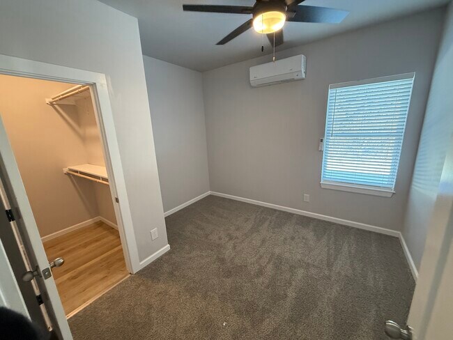 Foto del edificio - 175 Finn Ln