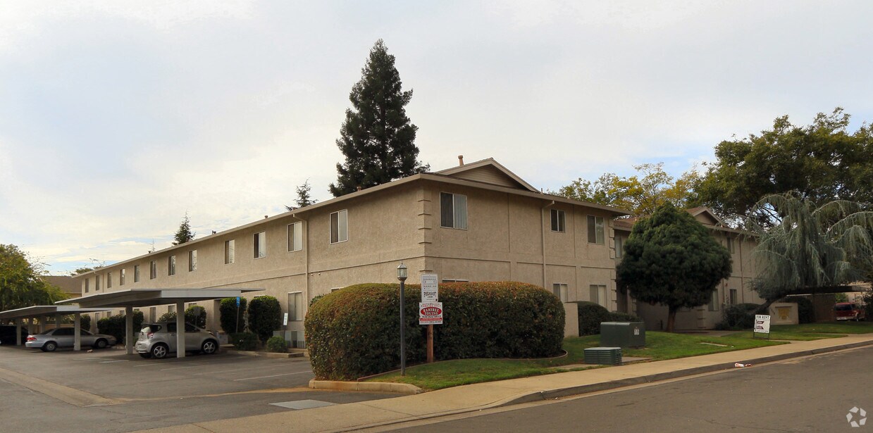 Foto principal - Pheasant Court Apartments
