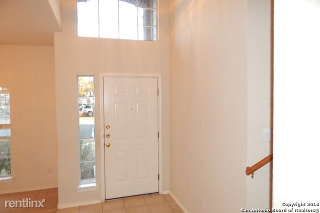 Foto del edificio - 4656 Summit Hill Dr