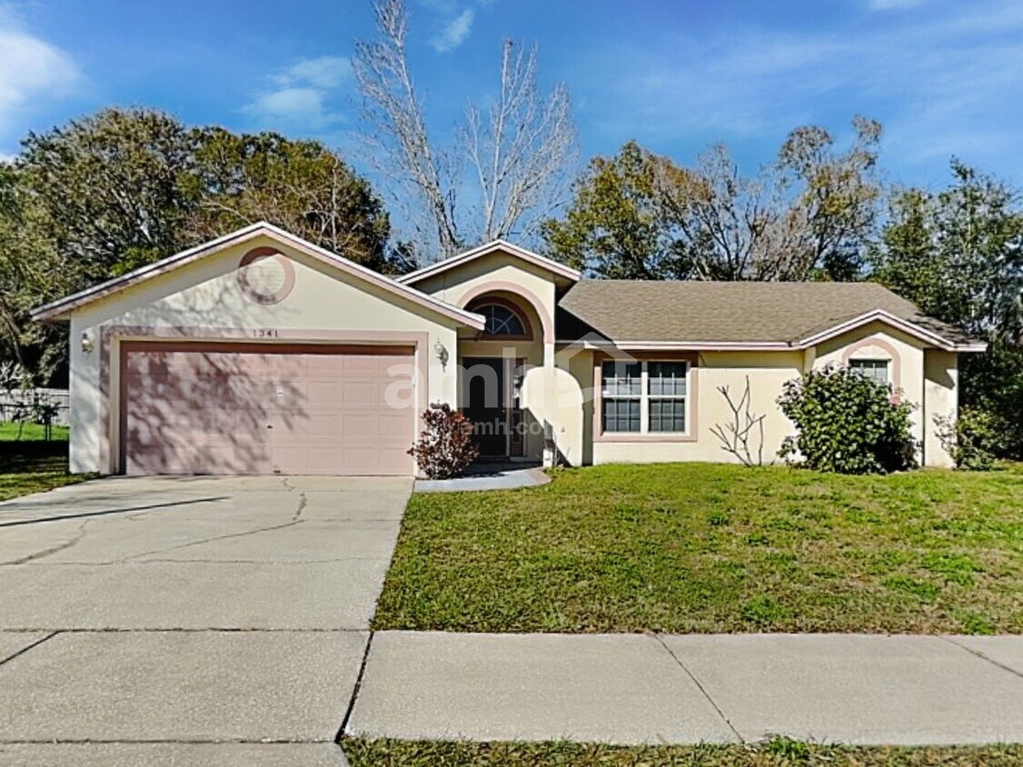 Primary Photo - 1341 Corsino Street
