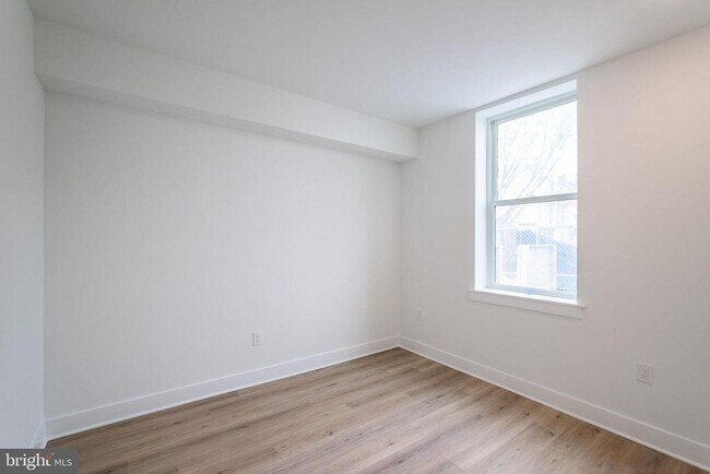 Foto del edificio - 4324 Lancaster Ave