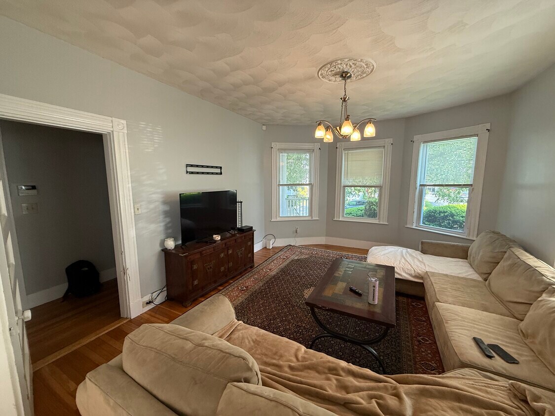 Foto principal - 14 Marlboro St