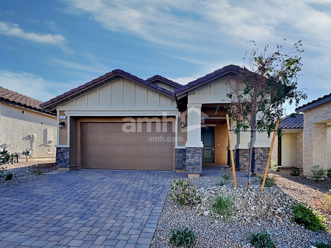 Foto principal - 501 Silverbell Fls Pl