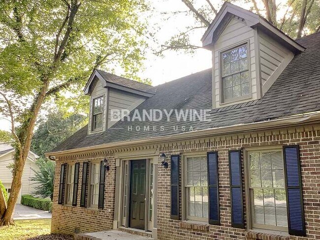 Building Photo - 916 S Deshon Rd