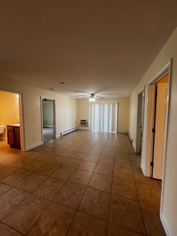 Foto del edificio - 9 Jenna Ln