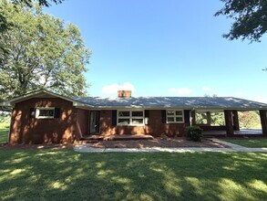 Building Photo - 6014 Vienna Dozier Rd