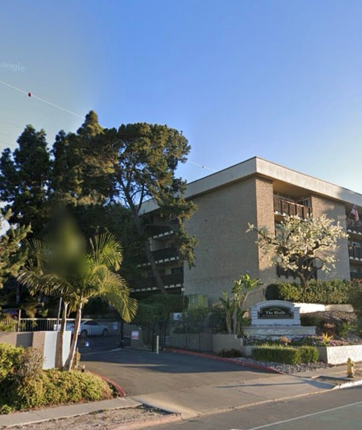 Primary Photo - 6202 Friars Rd