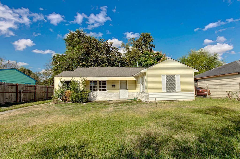 Primary Photo - 7331 La Paseo St