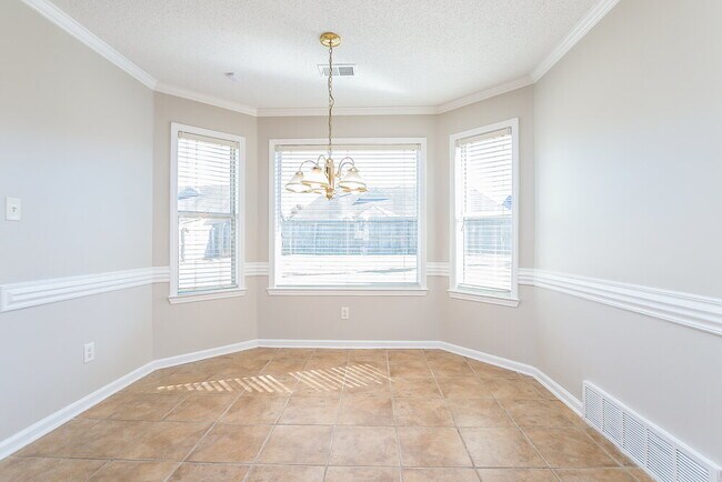 Foto del edificio - 1456 Albon Dr