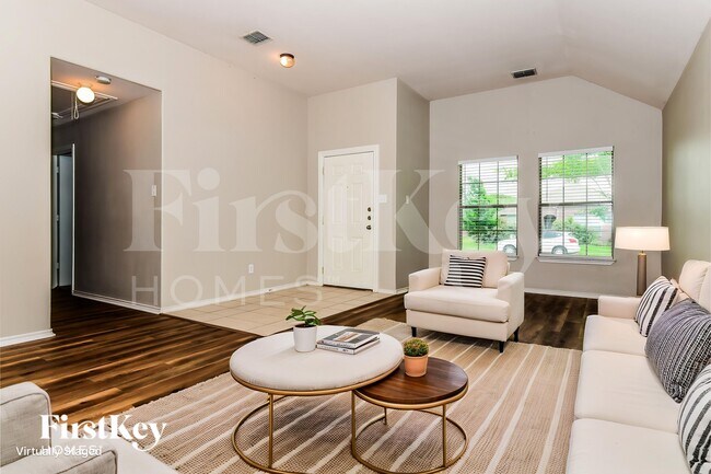 Foto del edificio - 1517 Brandon Dr