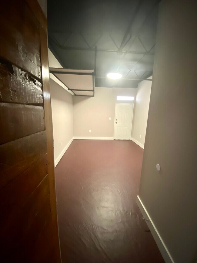 Foto del edificio - 669 N 2nd St