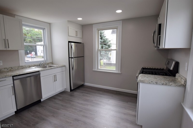 Foto principal - 126 Walnut St