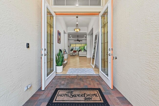 Building Photo - 2350 Bellarosa Circle